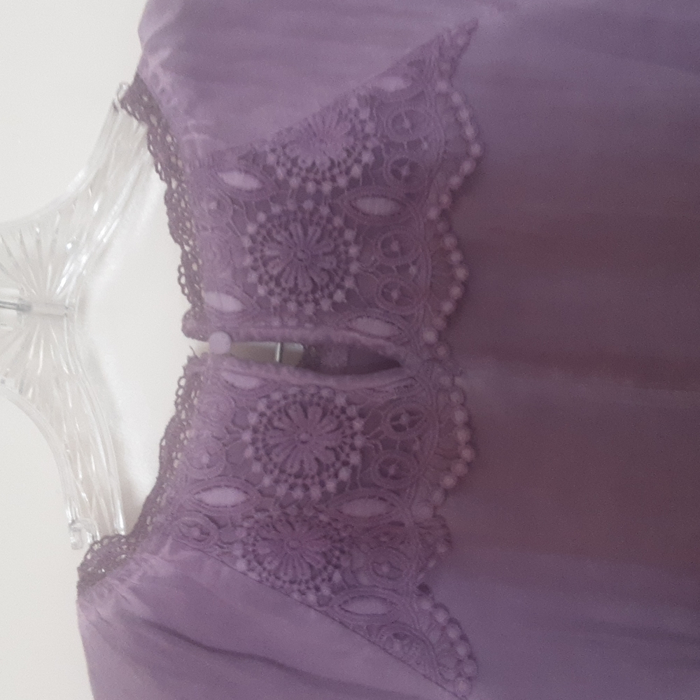 Andree By Unit Lilac Top Crochet & Lace Detail Sz M - Picture 8 of 10
